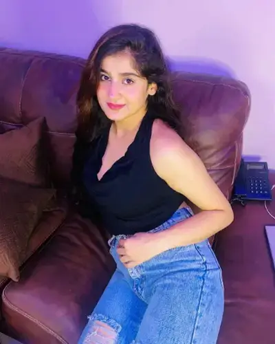 Call Girls Senapati Bapat Road
