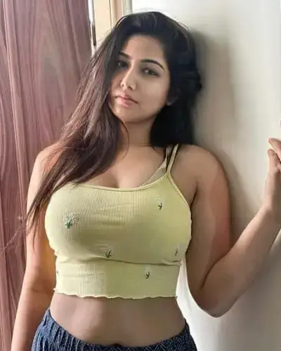 Escorts Senapati Bapat Road