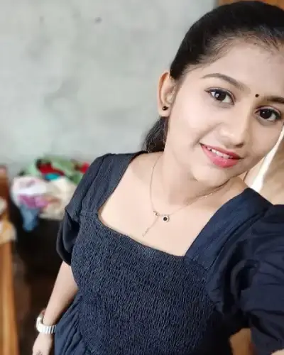 Call Girls Senapati Bapat Road Cash On Delivery