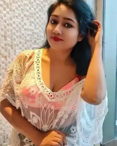 Escort Senapati Bapat Road